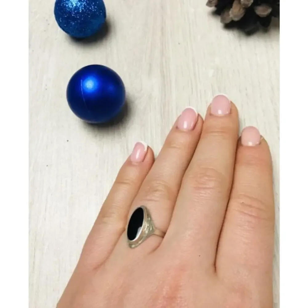 925 Sterling Silver Black Nephrite Ring Size 6.5